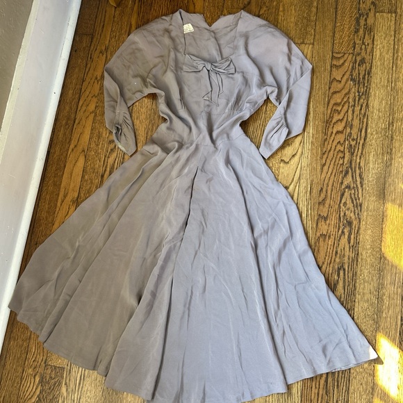 Vintage Taupe Long Sleeve Dress - Picture 8 of 8
